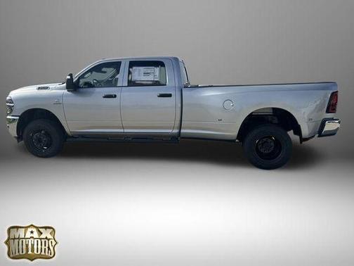 Silver Zynith 2026 RAM 3500 Tradesman Crew Cab 4x4 8' Box