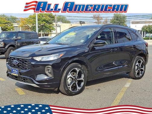 2023 Ford Escape ST-LINE SELECT