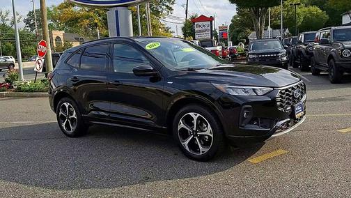 2023 Ford Escape ST-LINE SELECT