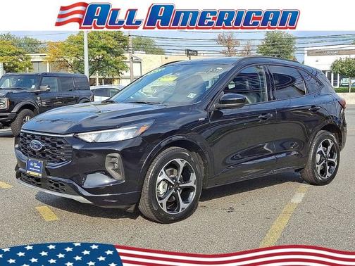 2023 Ford Escape ST-LINE SELECT