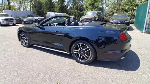 2020 Ford Mustang I4
