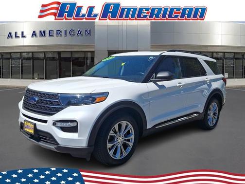 STAR WHITE MET TRI-COAT 2023 Ford Explorer XLT