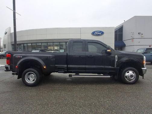 2023 Ford F-350 SUPER DUTY