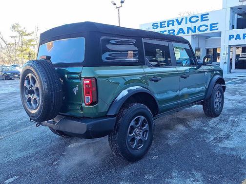 2023 Ford Bronco 