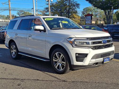 2023 Ford Expedition XLT