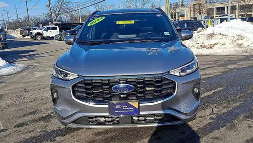 2023 Ford Escape ST-LINE SELECT