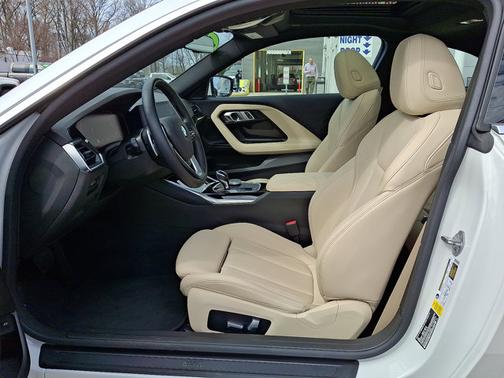 Mineral White Metallic 2022 BMW 230 230I