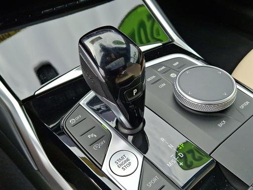 Mineral White Metallic 2022 BMW 230 230I