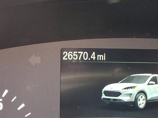2022 Ford Escape SE