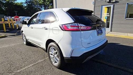 2022 Ford Edge