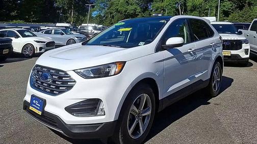 2022 Ford Edge SEL