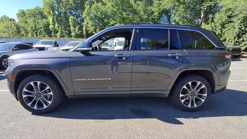 2022 Jeep Grand Cherokee OVERLAND