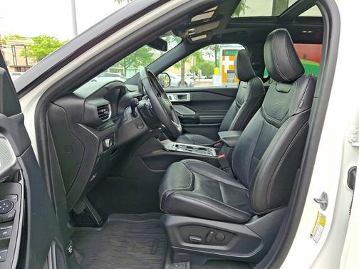 STAR WHITE MET TRI-COAT 2023 Ford Explorer ST