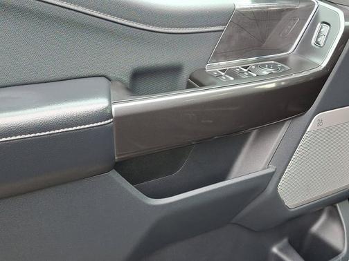 AGATE BLACK METALLIC 2021 Ford F-150