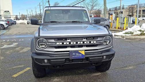 2022 Ford Bronco 