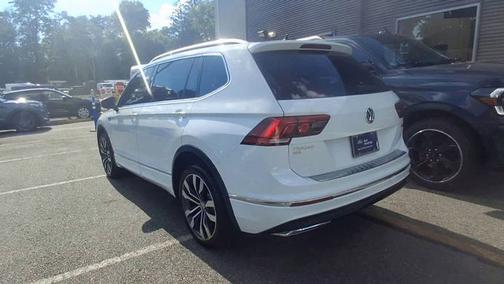 2020 Volkswagen Tiguan 2.0T SEL PREMIUM R-LINE