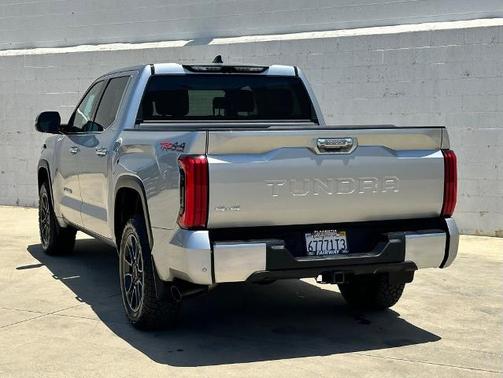 2023 Toyota Tundra LIMITED