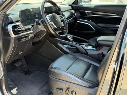 Gravity Gray 2023 Kia Telluride S