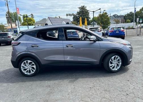2023 Chevrolet Bolt EUV LT