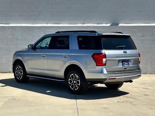2022 Ford Expedition XLT