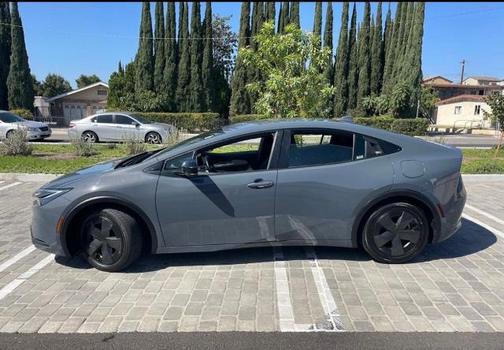 2024 Toyota Prius LIMITED