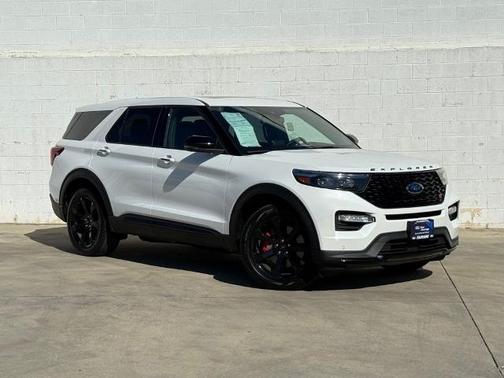 2022 Ford Explorer ST