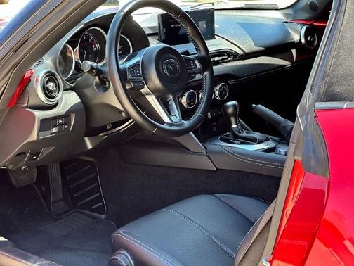 2024 Mazda MX-5 Miata GRAND TOURING