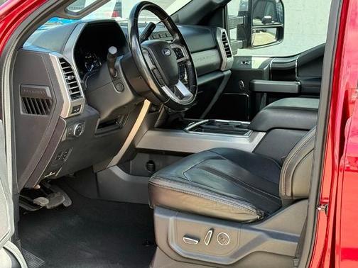 2019 Ford F-250 PLATINUM