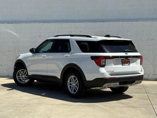 White 2026 Ford Explorer Active
