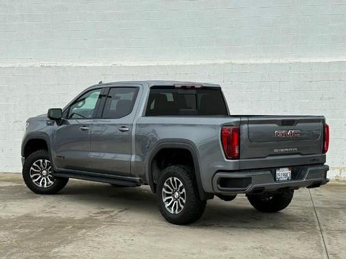 2022 GMC Sierra 1500 Limited AT4