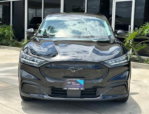 2023 Ford Mustang Mach-E SELECT