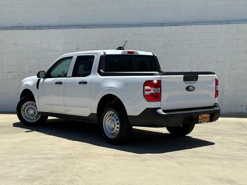 Oxford White 2026 Ford Maverick XL