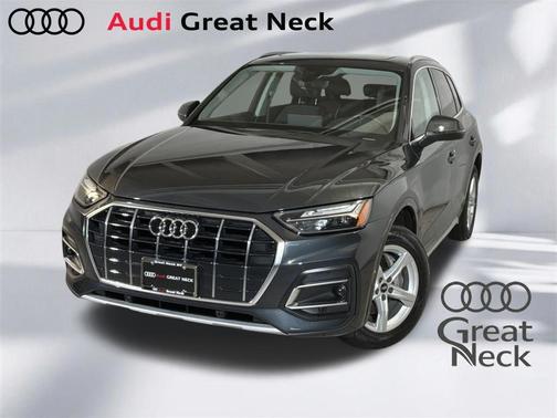 Manhattan Gray Metallic 2021 Audi Q5 45 Premium