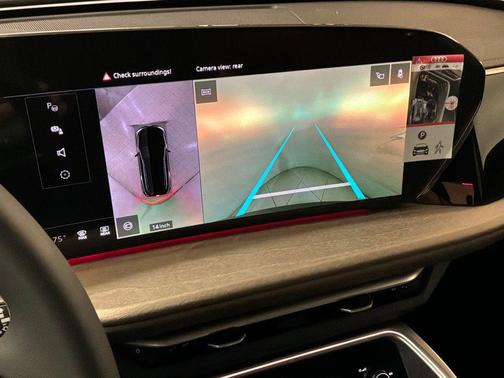 2025 Audi Q5 Premium TFSI quattro S tronic