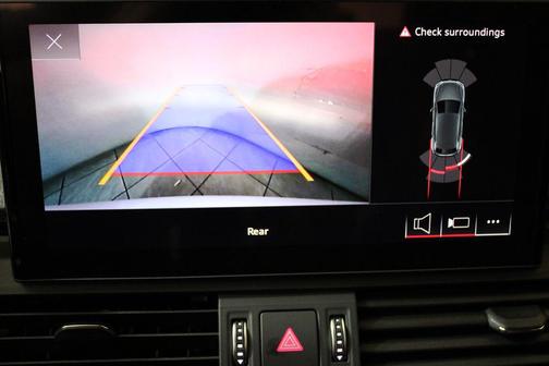 2022 Audi Q5 45 S line Premium