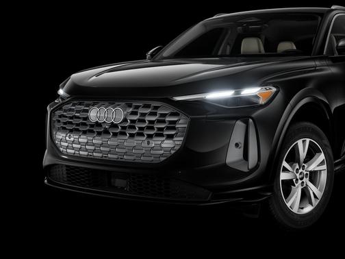 2025 Audi Q5 Premium TFSI quattro S tronic