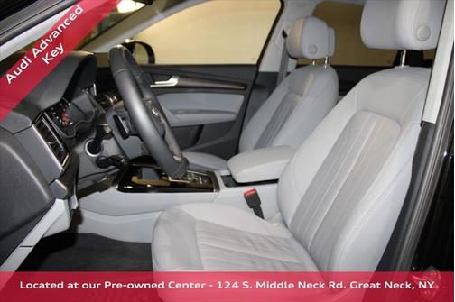 2022 Audi Q5 45 S line Premium