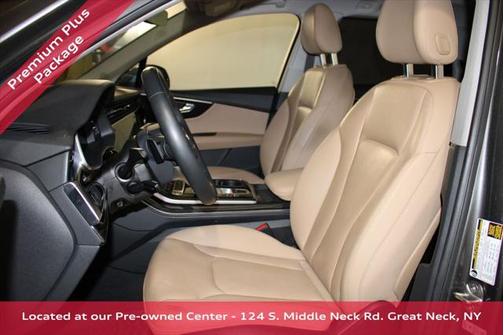 2022 Audi Q7 55 Premium Plus