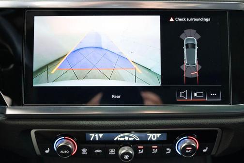 2025 Audi Q3 Premium 45 TFSI S line quattro Tiptronic