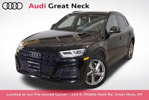 2020 Audi Q5 45 Titanium Premium