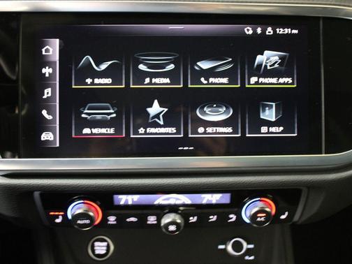 2025 Audi Q3 Premium 45 TFSI S line quattro Tiptronic