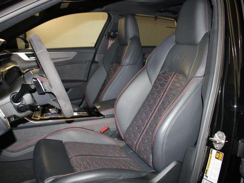 2022 Audi RS 6 Avant 4.0T