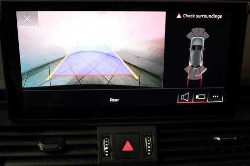 2022 Audi Q5 45 S line Premium