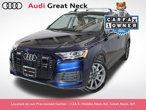 2023 Audi Q7 45 Premium Plus