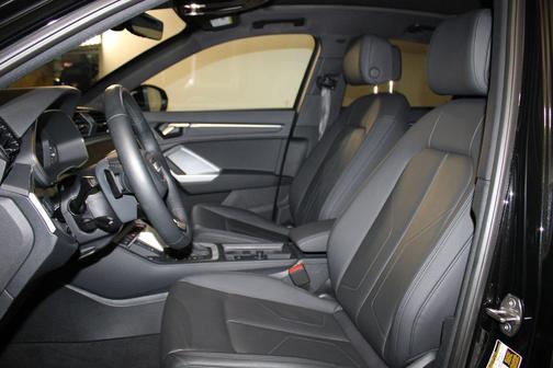 2024 Audi Q3 45 S line Premium Plus