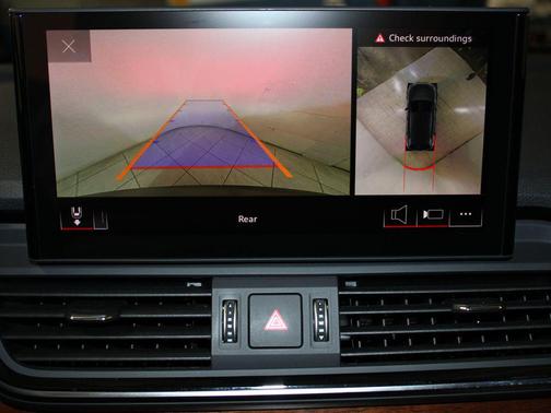 2022 Audi Q5 45 S line Premium Plus