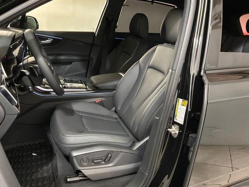 2026 Audi Q7 55 Premium Plus