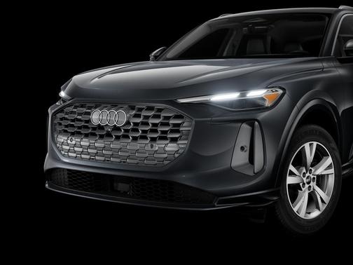 2025 Audi Q5 Premium