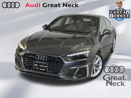 Daytona Gray Pearl Effect 2023 Audi A5 Sportback 45 S Line Premium