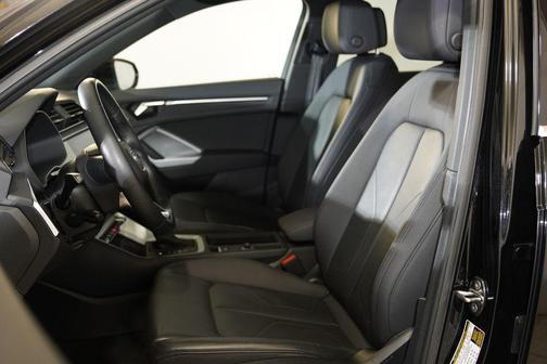 2020 Audi Q3 45 Premium